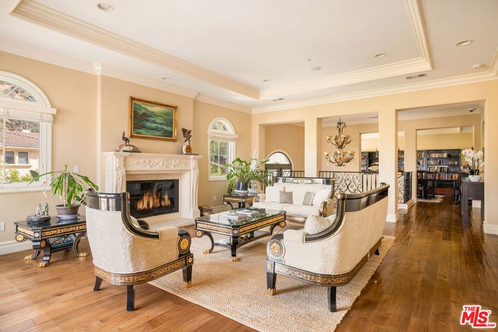 Benedict Collection - Residential