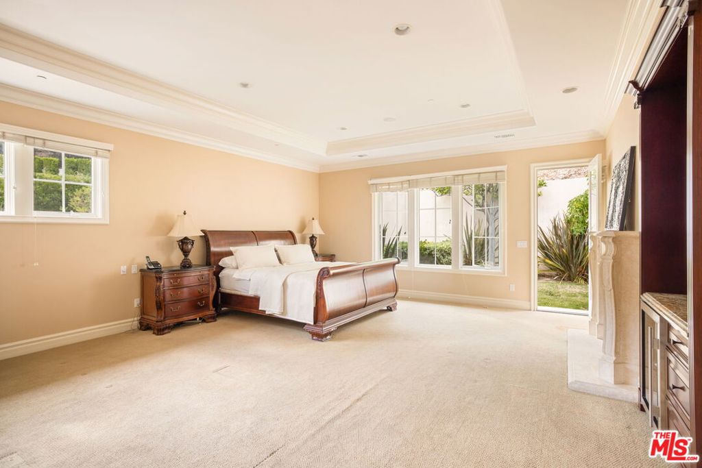 Benedict Collection - Residential