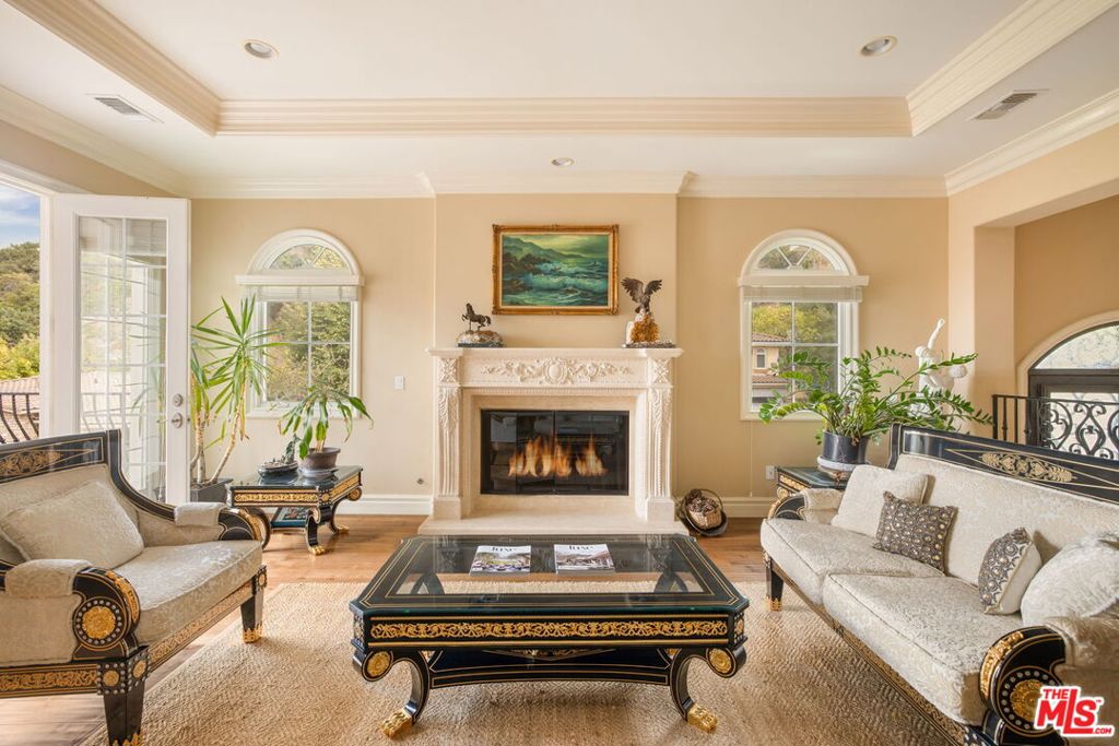 Benedict Collection - Residential