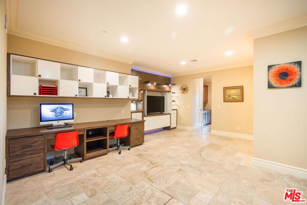 Benedict Collection - Residential