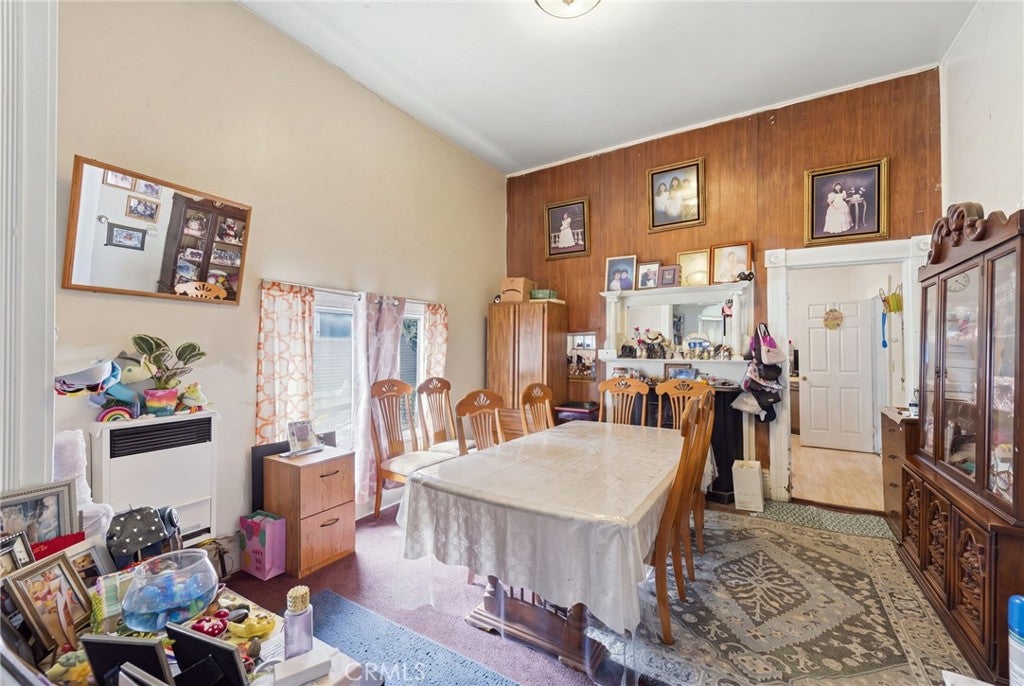 2231 Eastlake