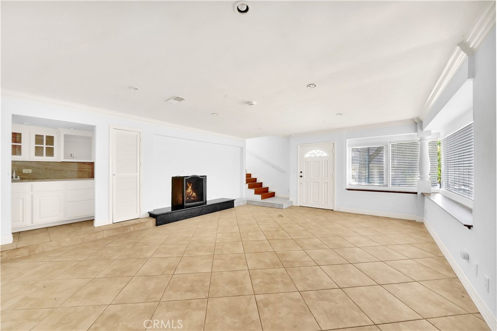 Corona del Mar North of PCH (CNHW) - Residential Lease