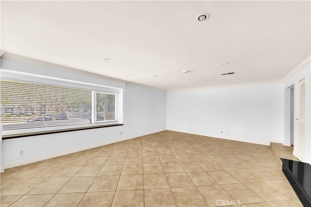 Corona del Mar North of PCH (CNHW) - Residential Lease