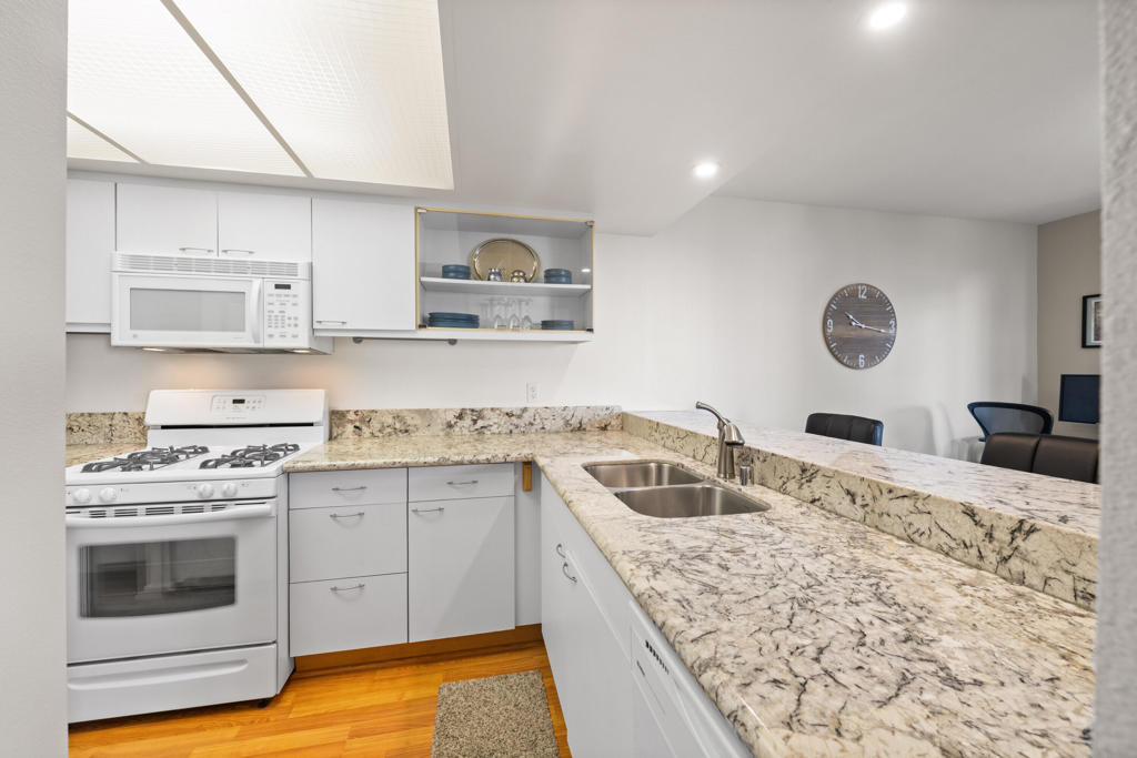 Canyon Shores - Residential