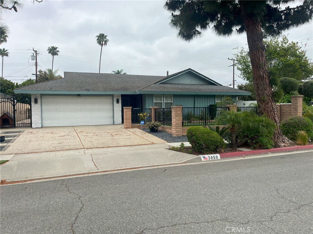First Time on the Market – Original Owner!
Welcome to 3050 Madison Avenue, a well-loved 5-bedroom, 2-bathroom home situated on a desirable corner lot in one of Costa Mesa’s most established and sought-after neighborhoods. With 2,274 sq ft of space (per County Assessor), this property offers great curb appeal, a generous driveway with plenty of parking, and a private backyard perfect for relaxing or entertaining.
The home has a clean, classic exterior and a spacious layout inside, ready for your personal touch and modern updates. A large bonus room adds extra flexibility for work, play, or guests.
Located within the highly rated Newport Beach School District and walking distance to local parks and an elementary school, this home offers an unbeatable lifestyle. You'll love being just a quick drive to the beach, South Coast Plaza, top restaurants, and everything the vibrant city of Costa Mesa has to offer.
Don't miss this rare opportunity to make a home your own in one of Costa Mesa's premier neighborhoods!