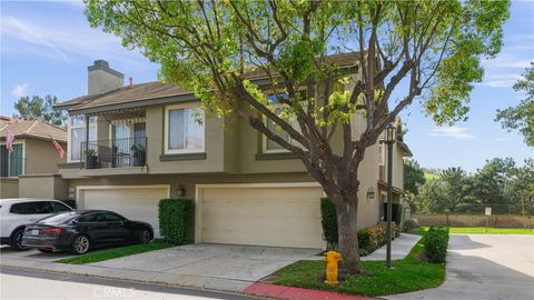 Photo of 619 S Glenhurst Dr, Anaheim, CA 92808 (MLS # OC26052519)