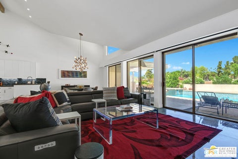 Photo of 186 S Kavenish Drive, Rancho Mirage, CA 92270 (MLS # 26997471PS)