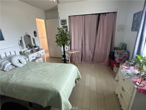 Tiny photo for 15333 Jasmine ST, Victorville, CA 92395 (MLS # IV26225845)