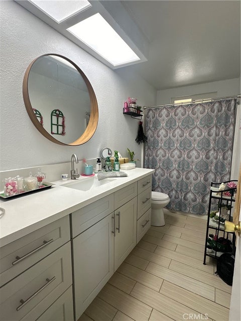 Tiny photo for 15333 Jasmine ST, Victorville, CA 92395 (MLS # IV26225845)