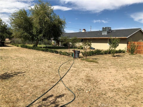 Tiny photo for 15333 Jasmine ST, Victorville, CA 92395 (MLS # IV26225845)