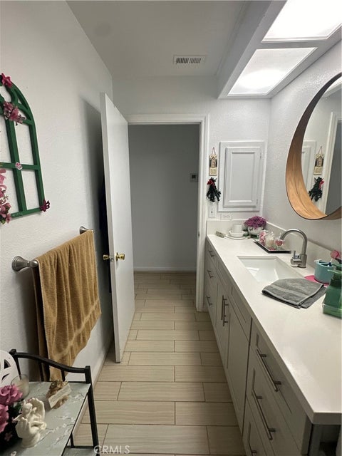 Tiny photo for 15333 Jasmine ST, Victorville, CA 92395 (MLS # IV26225845)