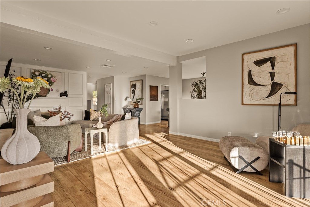 Properties 2 1819 Richard Street