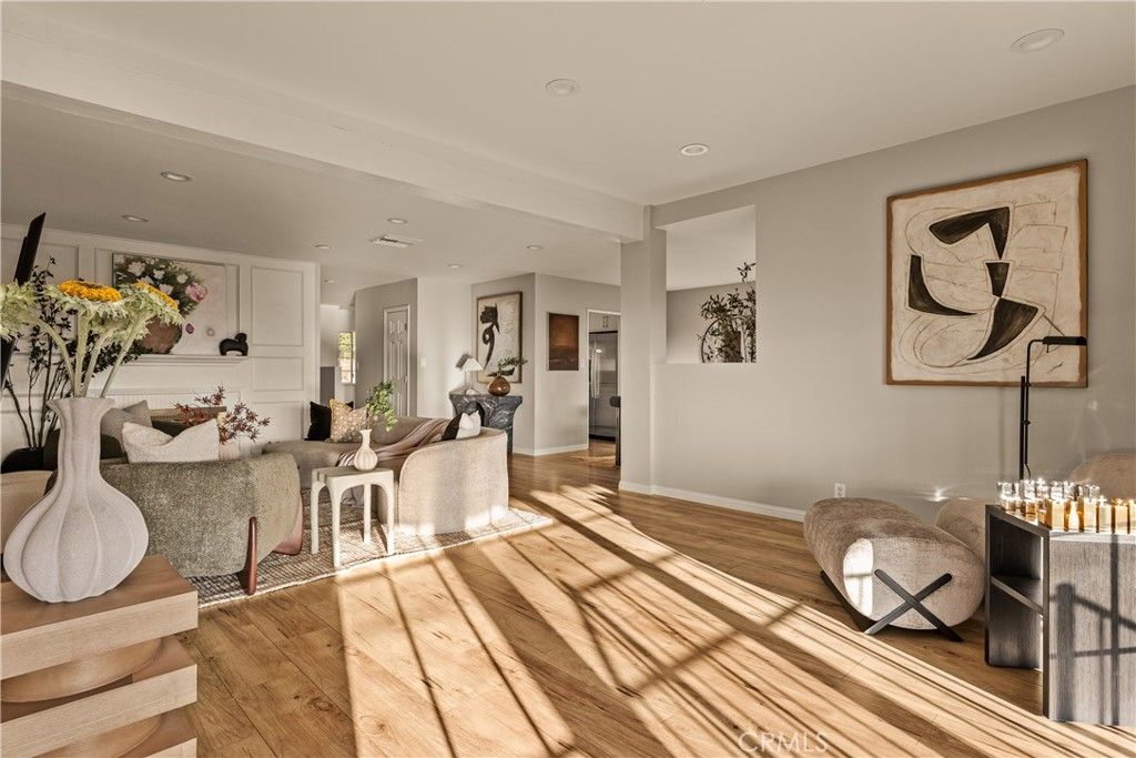 Photo of 1819 Richard Street, Burbank, CA 91504 (MLS # SR25249985)