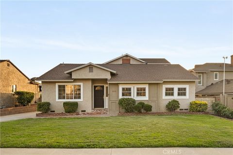 Photo of 1819 Richard Street, Burbank, CA 91504 (MLS # SR25249985)