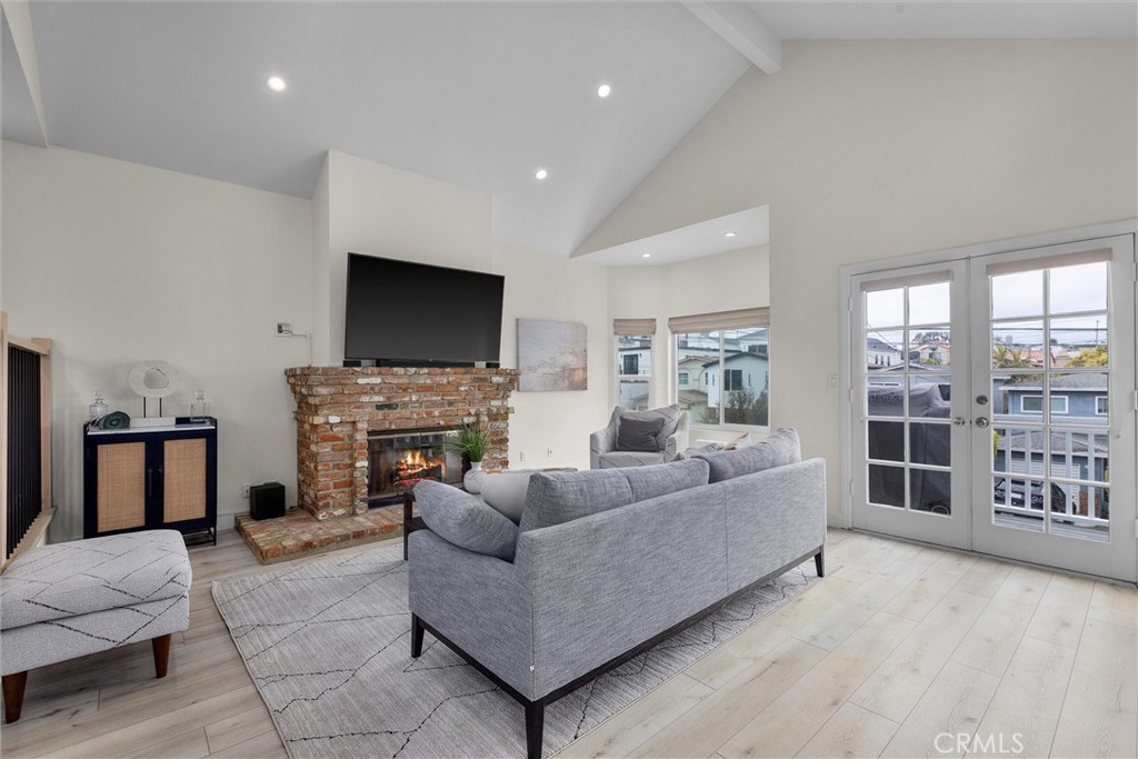 1727 Spreckels Lane