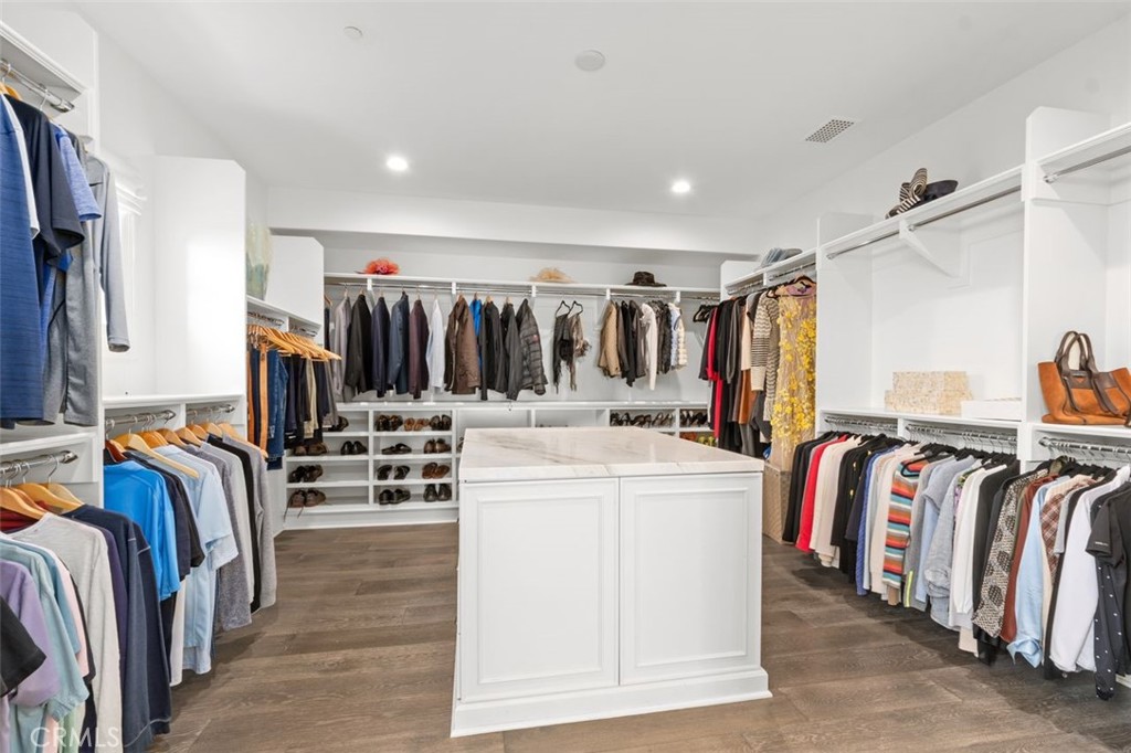 The Strand at Headlands (STRN) - Residential