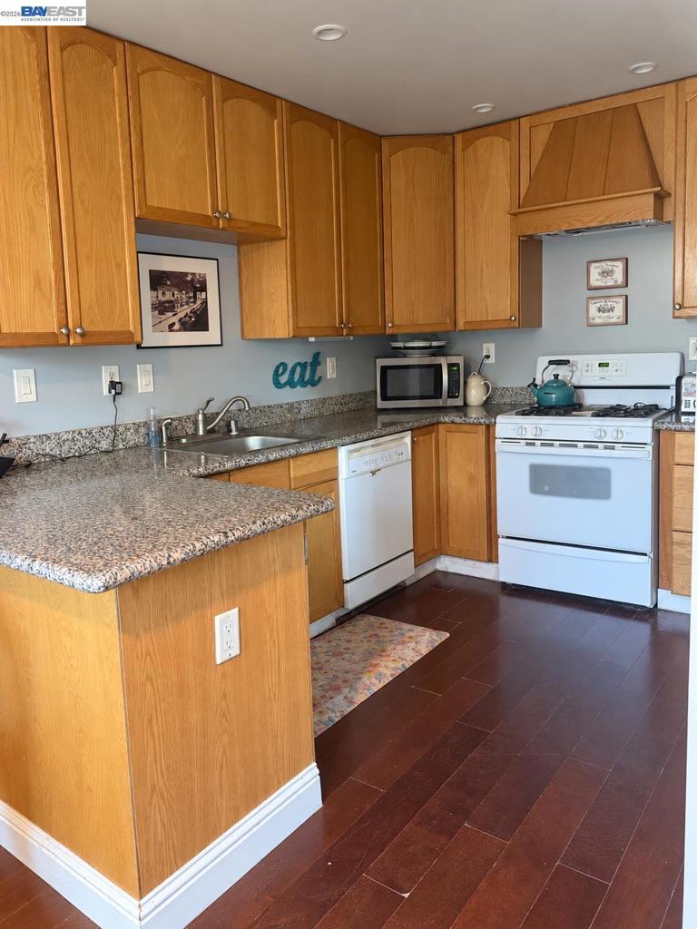 1891 Landana Dr A