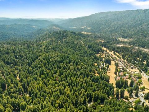 Photo of 0 E Hilton Drive, Boulder Creek, CA 95006 (MLS # ML82034591)