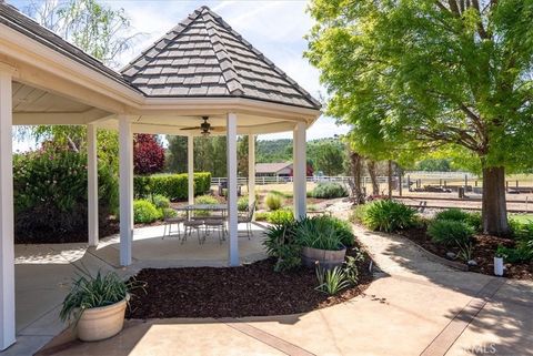 Tiny photo for 775 Via Del Salinas, Paso Robles, CA 93446 (MLS # NS26063838)