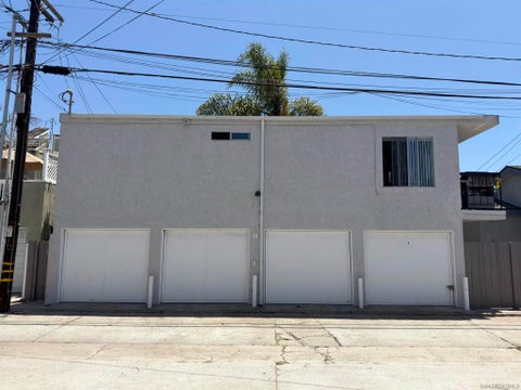 Photo of 1114 Thomas Avenue #1114, San Diego, CA 92109 (MLS # 260018719SD)