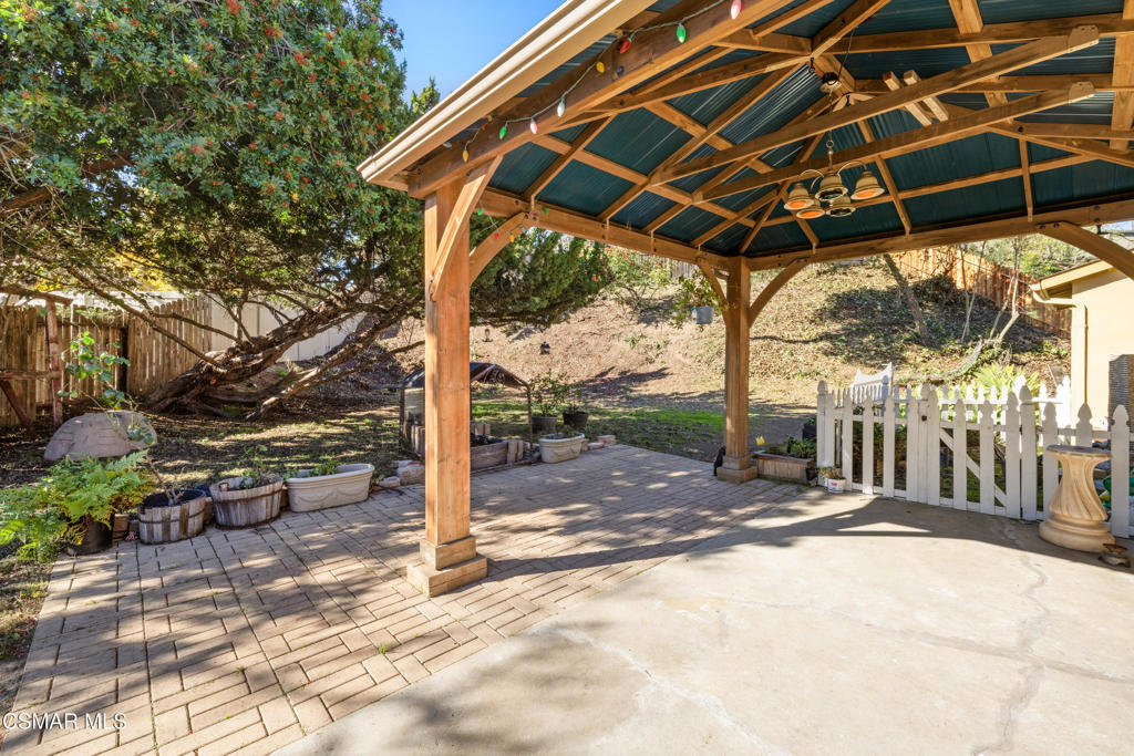 Cal Classics-102 - 1000052 - Residential