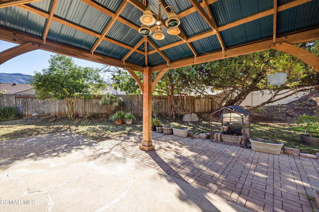 Cal Classics-102 - 1000052 - Residential