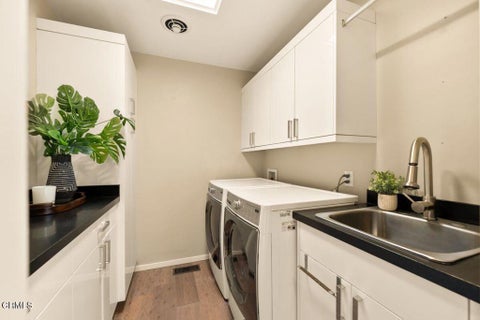 Tiny photo for 2897 Grove Street, Ventura, CA 93003 (MLS # V1-38882)