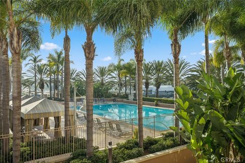 5047 SCHOLARSHIP Irvine CA 92612