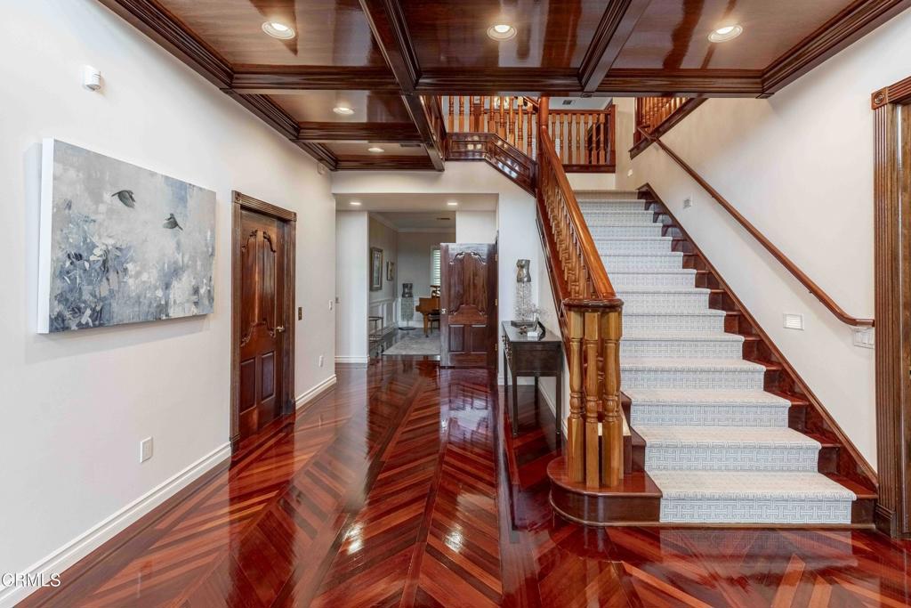 2300 Weybridge Drive