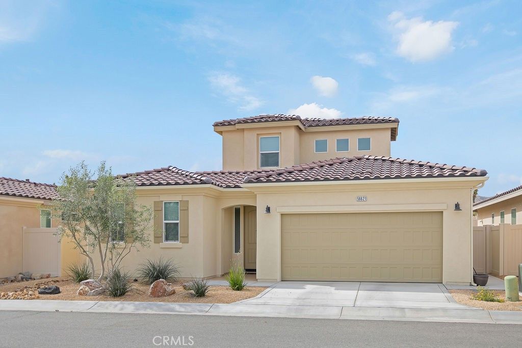 Photo of 56621 Desert Vista Circle, Yucca Valley, CA 92284 (MLS # JT26084059)