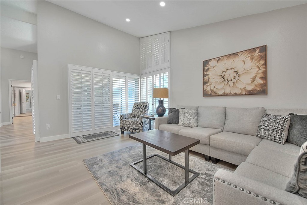 Rancho Village (33625) - Residential