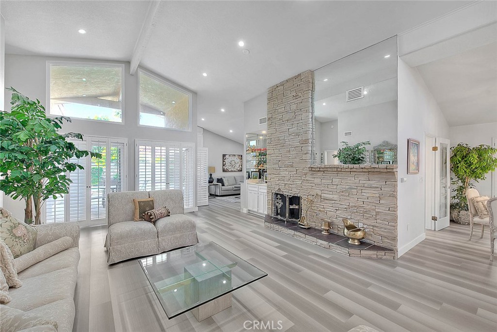 Rancho Village (33625) - Residential