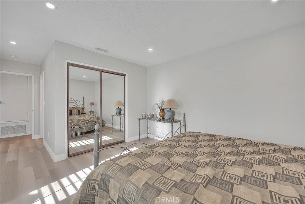 Rancho Village (33625) - Residential