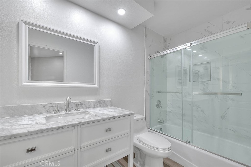 Rancho Village (33625) - Residential