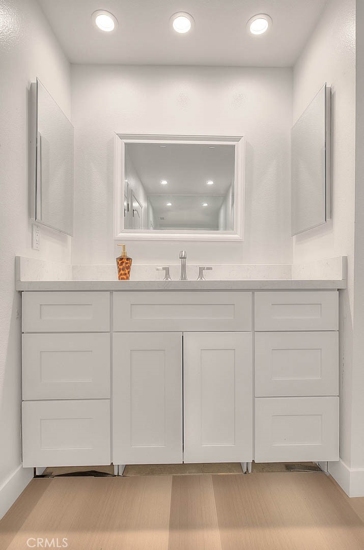 Rancho Village (33625) - Residential