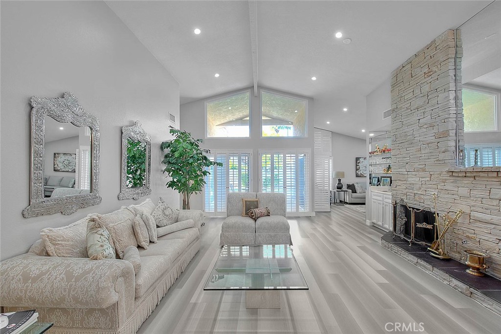 Rancho Village (33625) - Residential