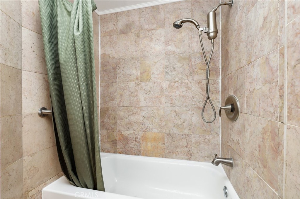 The Village (VIL) - Residential Lease