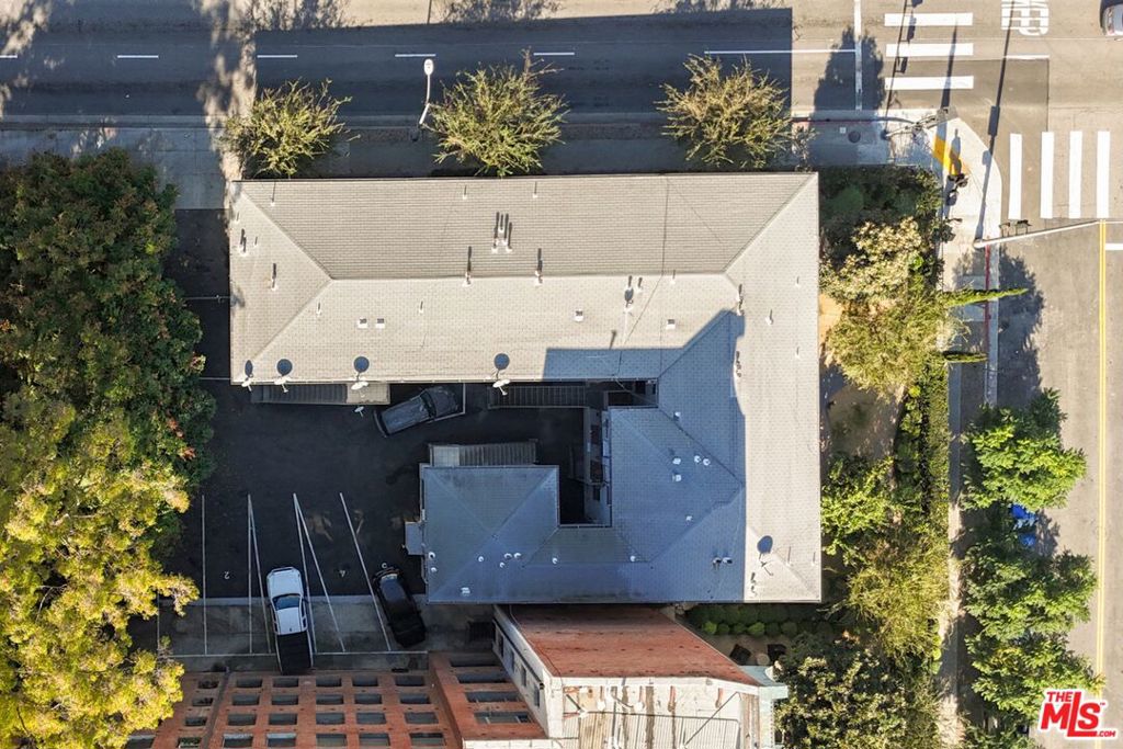 7000 Franklin Avenue