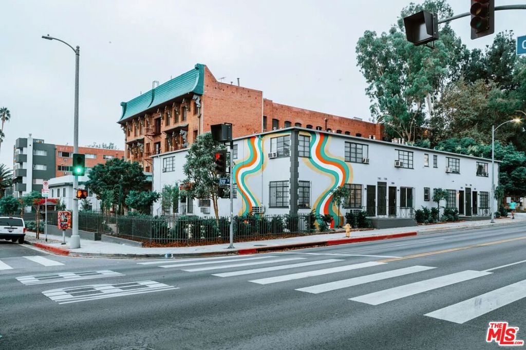 7000 Franklin Avenue