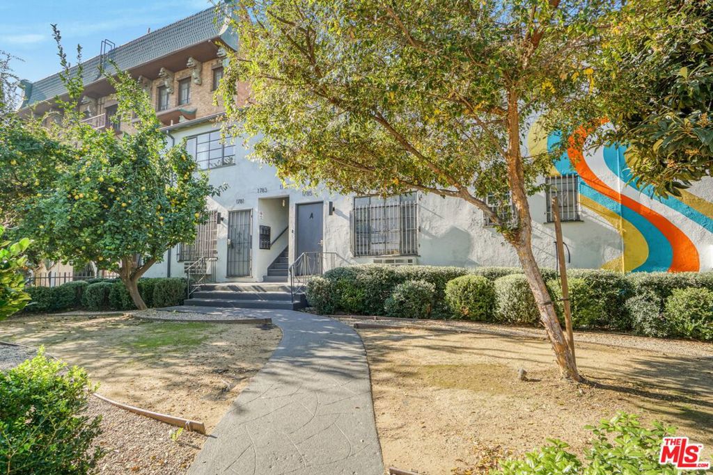 7000 Franklin Avenue