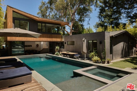 Photo of 8970 Wonderland Park Avenue, Los Angeles, CA 90046 (MLS # 26871003)