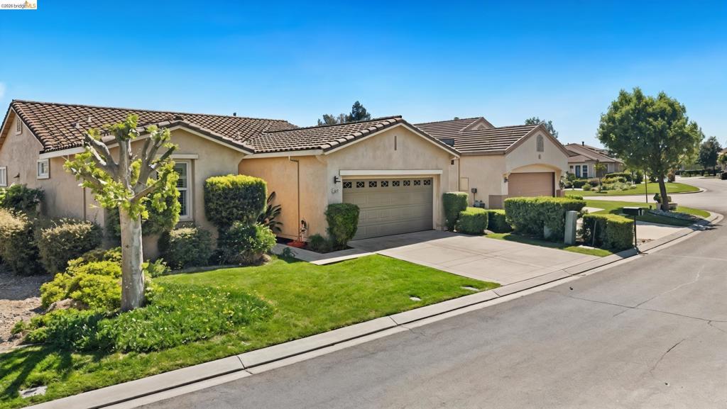 1063 Waterwood Dr