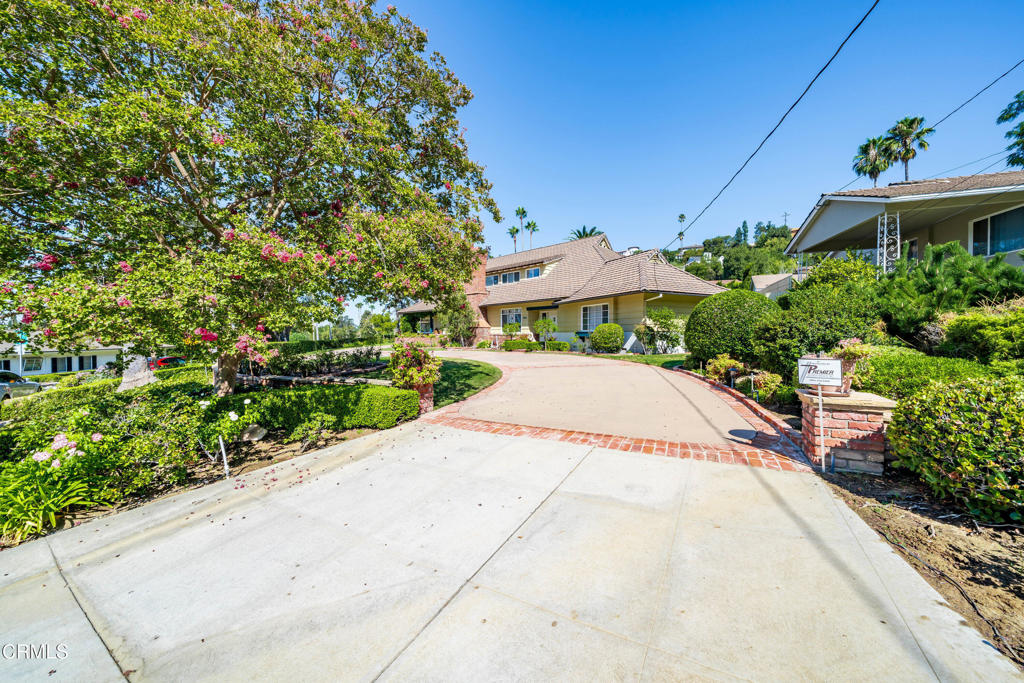 301 Cumberland Road