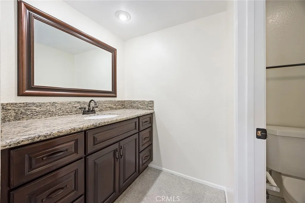 Anaheim Hills, California 92807, United States, 2 Bedrooms Bedrooms, ,3 BathroomsBathrooms,Residential,Active,196164