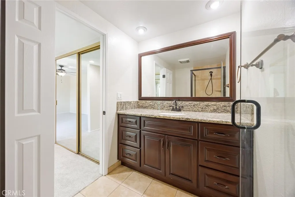 Anaheim Hills, California 92807, United States, 2 Bedrooms Bedrooms, ,3 BathroomsBathrooms,Residential,Active,196164