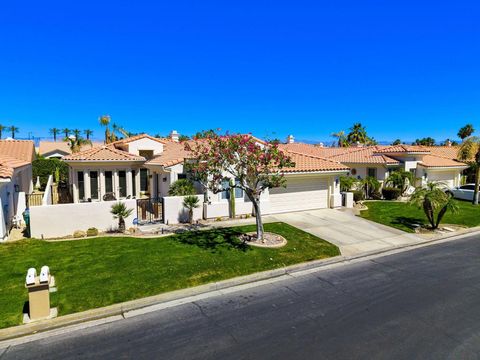 Photo of 78780 Castle Pines Drive, La Quinta, CA 92253 (MLS # 219127290DA)