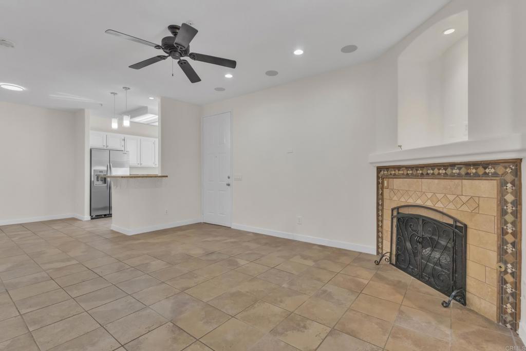 11442 Via Rancho San Diego 157