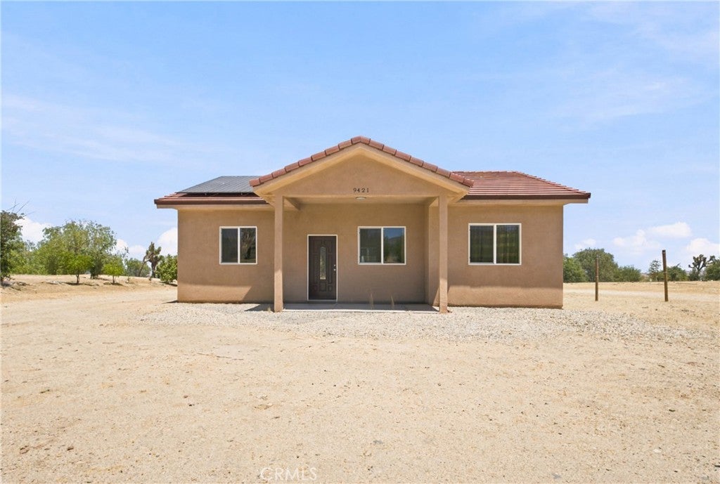 9421 Fort Tejon