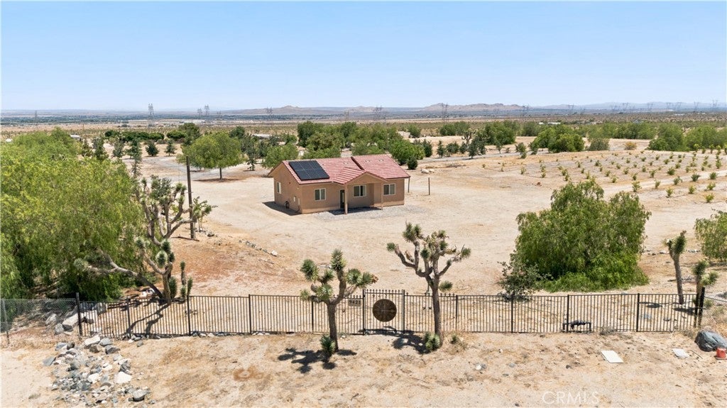 9421 Fort Tejon