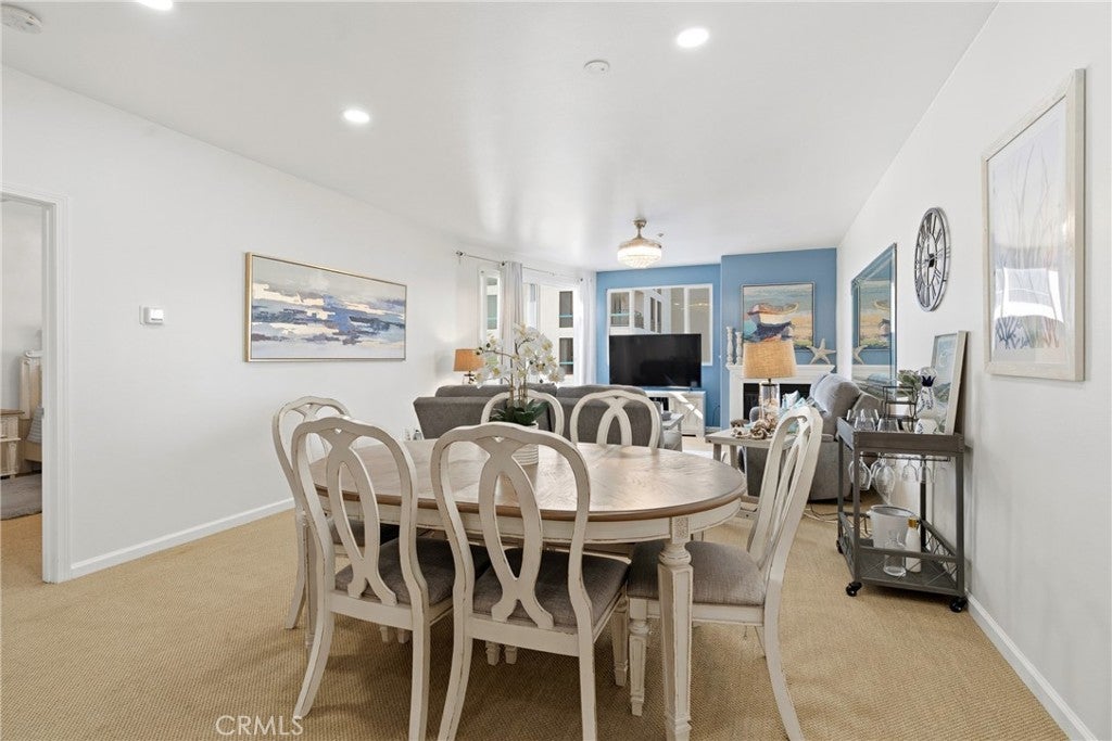1400 E Ocean Boulevard 2403